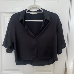 Black cropped silk button down - Abercrombie - S